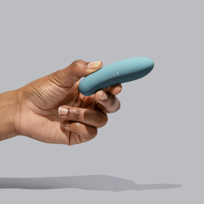 Award-Winning Play Mini Vibrator in Medical-Grade Silicone